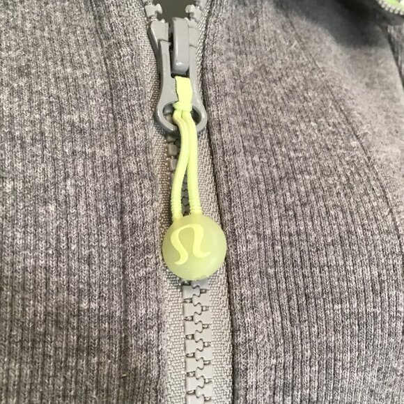 Lululemon Fun Time Hooded Jacket Gray with Neon Trim  Size 4 - Picture 14 of 14